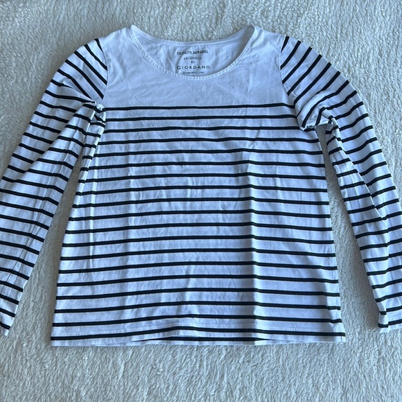 Giordano Womens Long Sleeve White Small - Picture 1 of 3